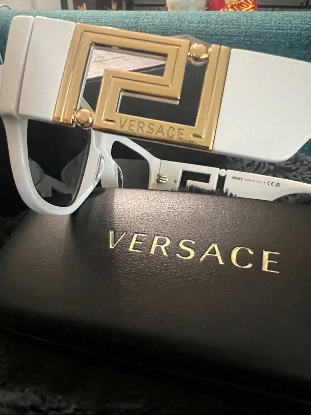 Versace White Frame oversized full inclusion Sunglasses with Dark Lenses
